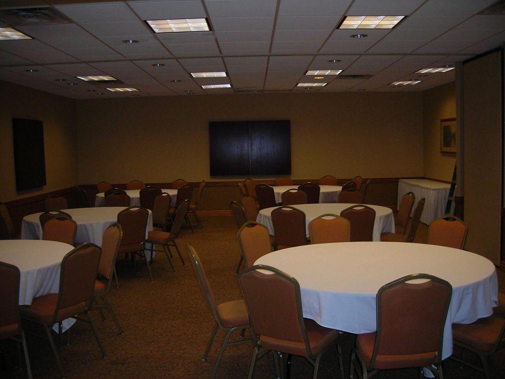 Holiday Inn Express Hotel & Suites Pittsburgh Airport By Ihg Robinson Township  Fasilitas foto