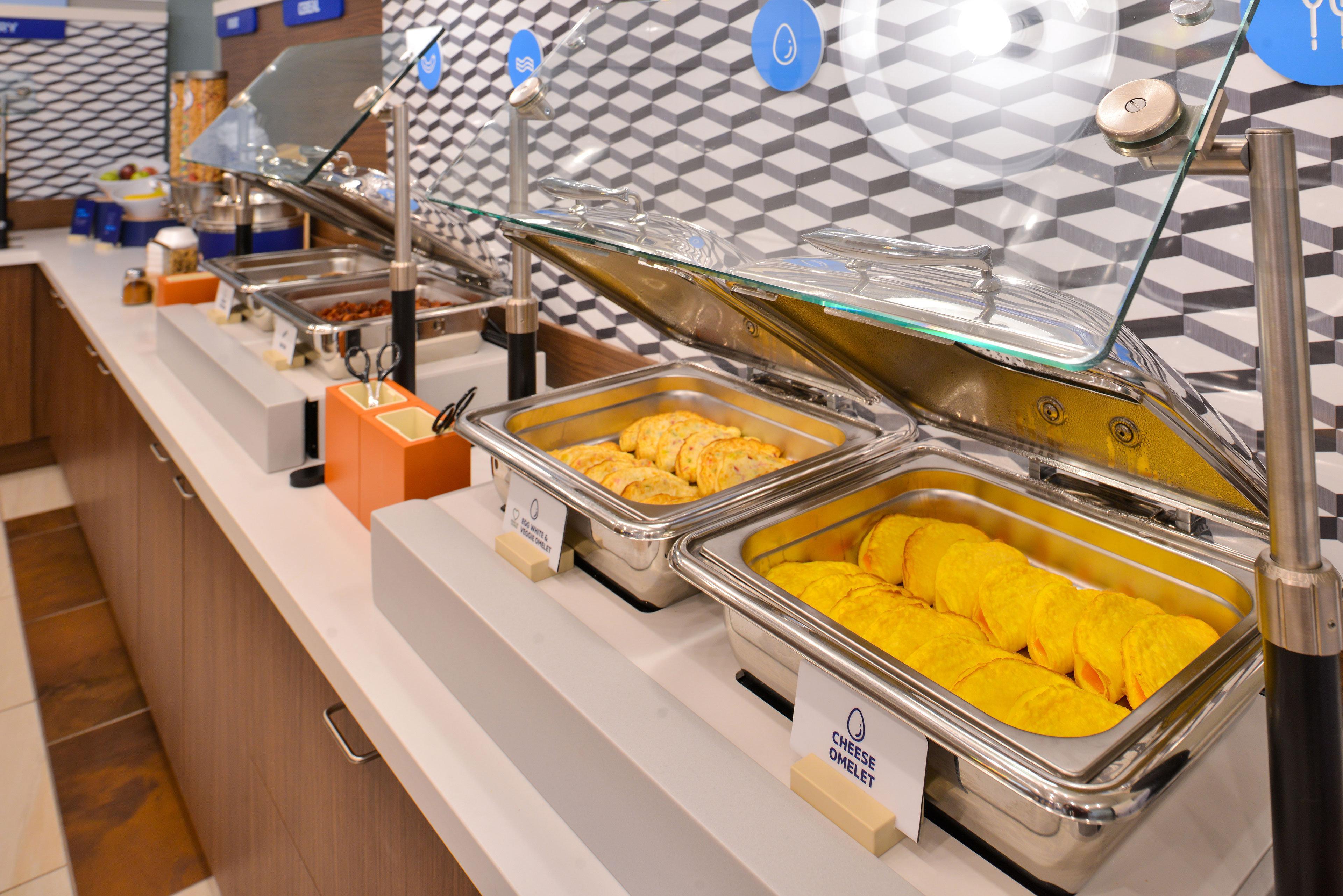 Holiday Inn Express Hotel & Suites Pittsburgh Airport By Ihg Robinson Township  Bagian luar foto