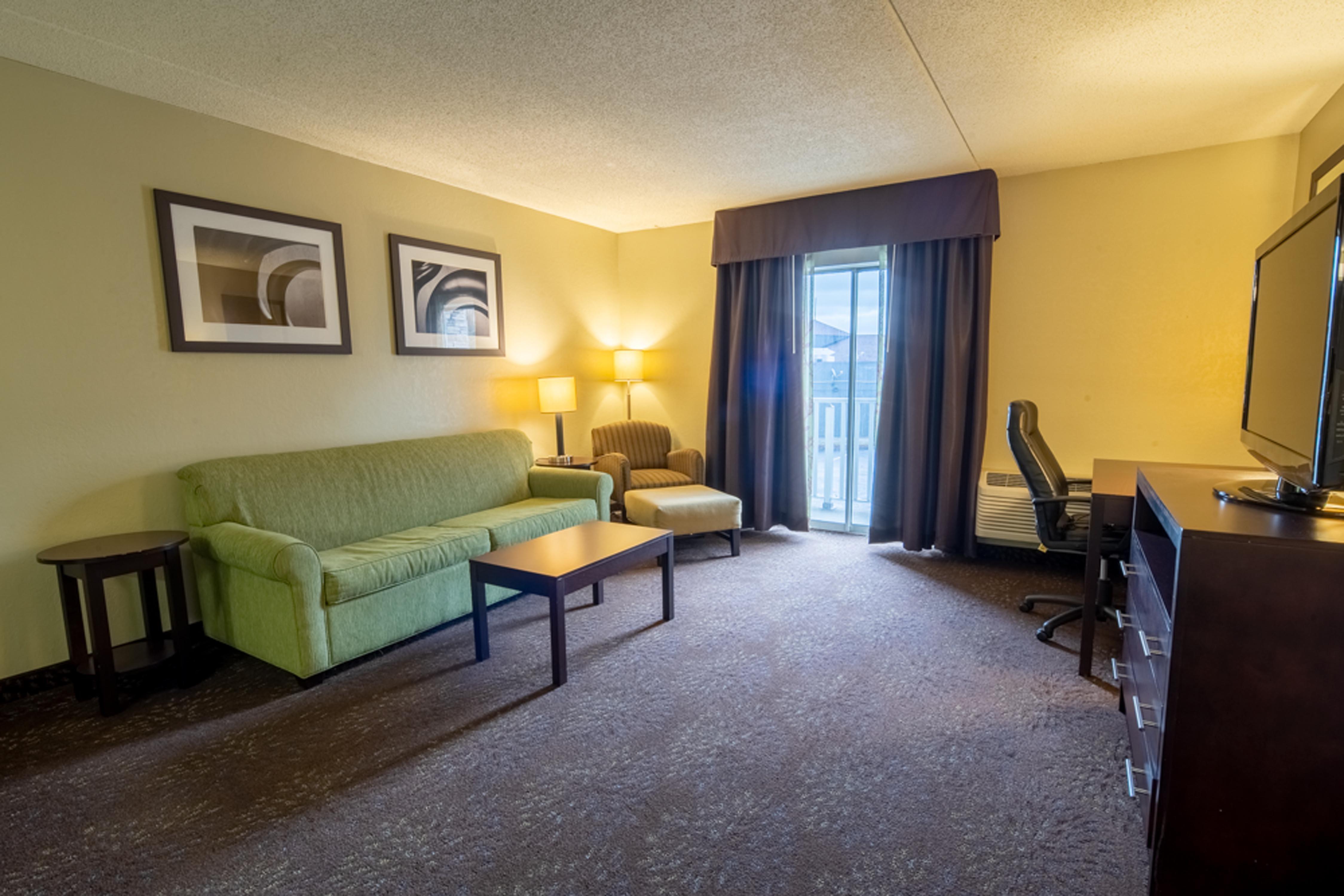 Holiday Inn Express Hotel & Suites Pittsburgh Airport By Ihg Robinson Township  Bagian luar foto